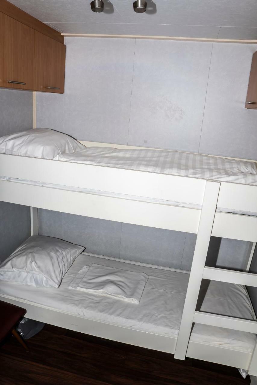 Chaletparc Krabbenkreek Zeeland - Chalet 50 Sint Annaland Dış mekan fotoğraf
